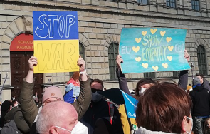 хиляди събраха концерт берлин знак солидарност украйна