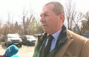 менко менков обжалва софийския административен съд часовите задържания бойко борисов владислав горанов севдалина арнаудова