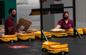 кибератака гръцките пощи спират пратки парични преводи