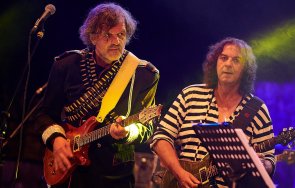 отмениха концерт кустурица барселона заради връзките русия