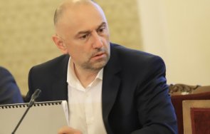 протестъри скочиха каримански шеф бнб свързаха дпс петя славова задава коалиционен кютек