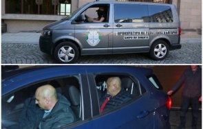 акциите президентството банкя прилики разлики