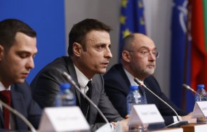 официално бфс извади футбола дясната ръка бербатов изпълнителния директор цска
