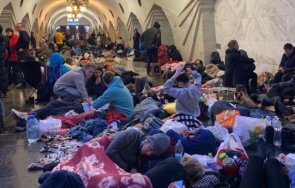 стотици семейства харков живеят метрото