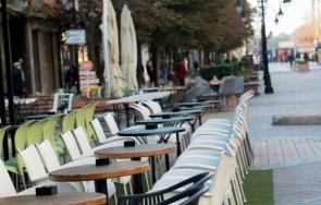 помощи заради войната искат хотелиери туроператори