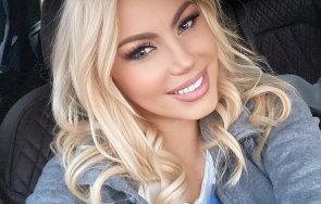 Камелия без бръчки