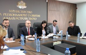 винетките поевтиняват януари 2023 година второкласните пътища платени тежкотоварните автомобили юли снимки таблица