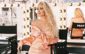 цвети янева похвали селфи колумбийска звезда снимка