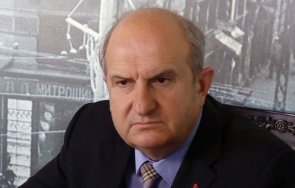 владо бучковски изгонените руски дипломати агресивно пречели компромисите българия македония