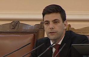 първо пик депутатите приеха първо четене закона здравно осигуряване бежанците