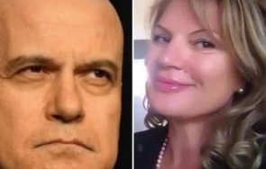 журналистката соня колтуклиева слави изправи помети пъпъ тата тия аматьори клети измамници проклети