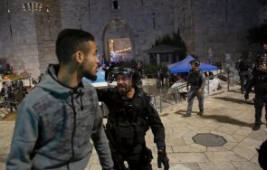 израелската полиция уби трима палестинци западния бряг