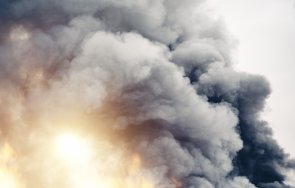 украински хеликоптери поразиха петролна база руския град белгород видео