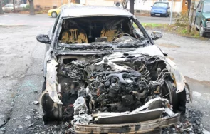 последните минути стар вартбург гори цариградско