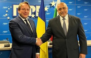 борисов среща комисаря разширяване подкрепим започването преговори членство северна македония бъдат гарантирани правата българите българският национал