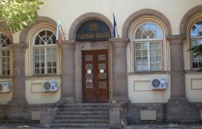 адвокати пропищяха съдът първомай бави дела месеци