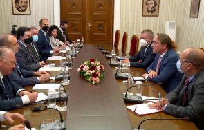 президентът румен радев българия очаква многобройните обещания рсм започнат превръщат резултати