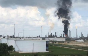 голяма американска компания спря работа русия