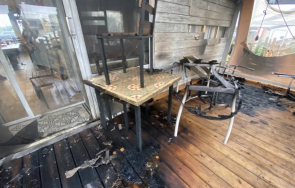 пращат съд мъж жена палеж ресторант софия