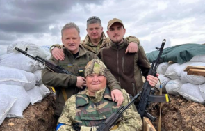 носител златната топка взе автомата брани украйна