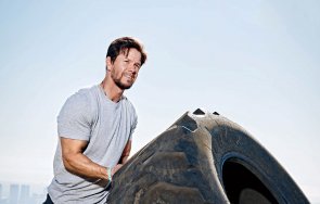 Марк Уолбърг уолл