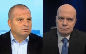 обществена тайна гроздан караджов вицепремиер герб слави продаде министерствата иво сиромахов паника опитва