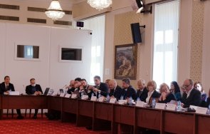 скандал иван гешев христо иванов отговаря популистките решения