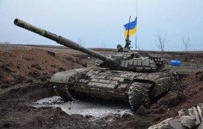 украински танк устрои засада цяла колона руски машини спря настъплението видео