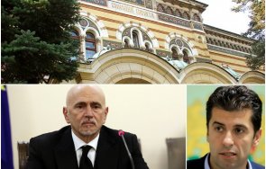 мистерията заплита министерството транспорта обявиха пик светият синод искал правителствения самолет взимане благодатния огън митрополит гавриил мълчи