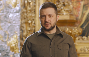 зеленски възкресение великден молим бог дойде великият мир украйна видео