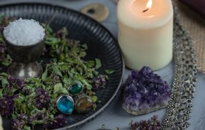 четвъртъчната сол силен амулет дома човека