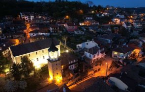 великотърновски храм грейна светлина навечерието възкресение