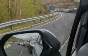 адски трафик огромни опашки запушиха границите гърция турция снимки