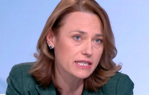 ива митева разкри бсп пращат есемеси депутати бламират заседания комисии