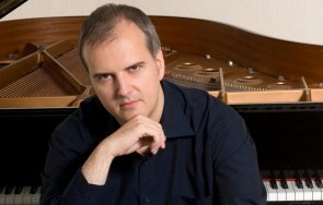  Никълъс Анджелик 