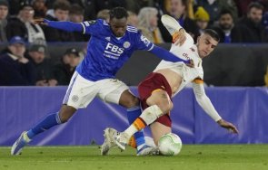 лестър рома отложиха развръзката рим