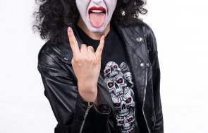 Анелия Капките