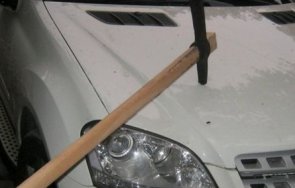 покушението кирката бургас политически акт местен психопат