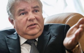 руският посланик париж гневен поканили честванията победата фашизма щели присъстват дипломати поддържащи хитлеризма страни