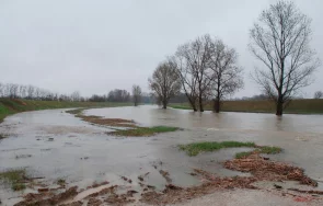 опасност преливане язовир студена