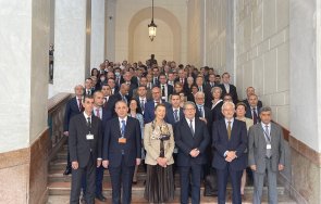 европейската конференция прокурорите гаранцията независимост прокурора ефективният механизъм защита правата гражданите снимки