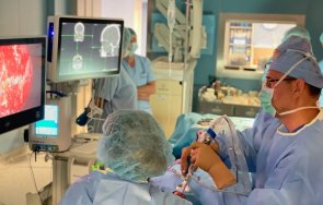 изключително прецизна ендоскопска операция премахване доброкачествен тумор извършиха умбал свети георги