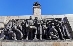 историк освобождаването червената армия голямата фалшификация