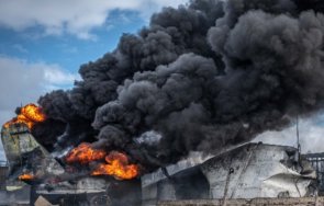 няколко силни експлозии разтърсиха лвов