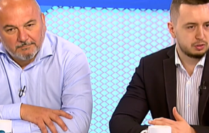 икономисти влязоха спор плюсовете минусите приемането еврото