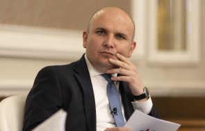 илхан кючюк сезира заради езика омразата използван костадин костадинов камала харис