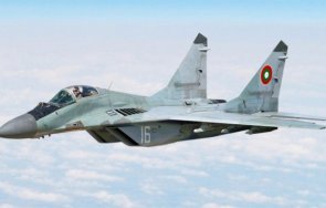 извънредно нова бомбена заплаха пътнически самолет вдигна българските миг