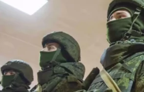 руски неонацисти воюват украйна видео