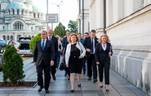 930 извънредно пик итн горещи позиции парламента гледайте живо