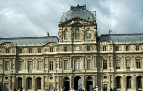 повдигнаха обвинения бивш шеф лувъра